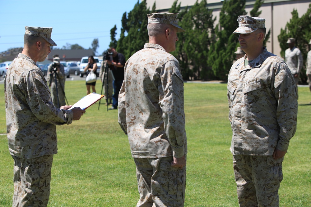 Gunnery Sgt Anderson Receives Bronze Star Medal