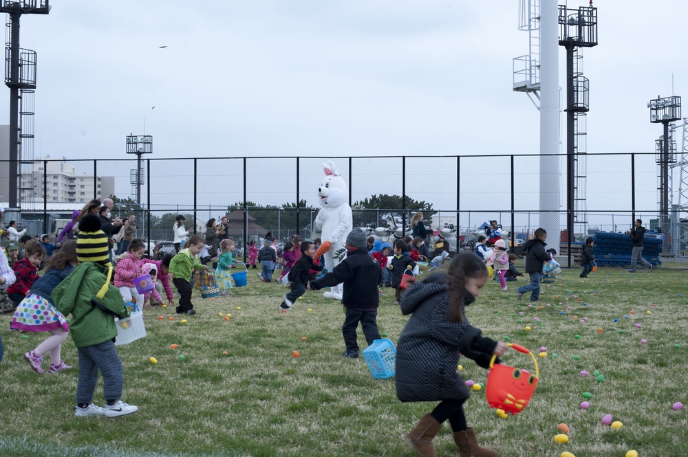 Flash: Easter Bunny sighting in Yokosuka! Eggs, candy found on softball fields