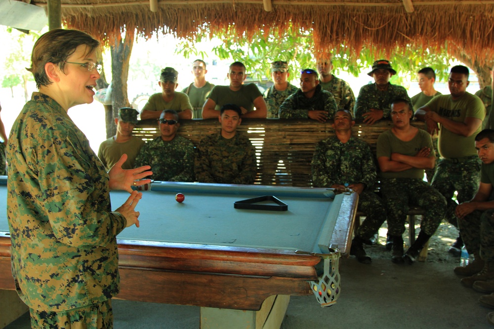 US Marine Corps chaplain visits Philippine, US forces at Camp O'Donnell