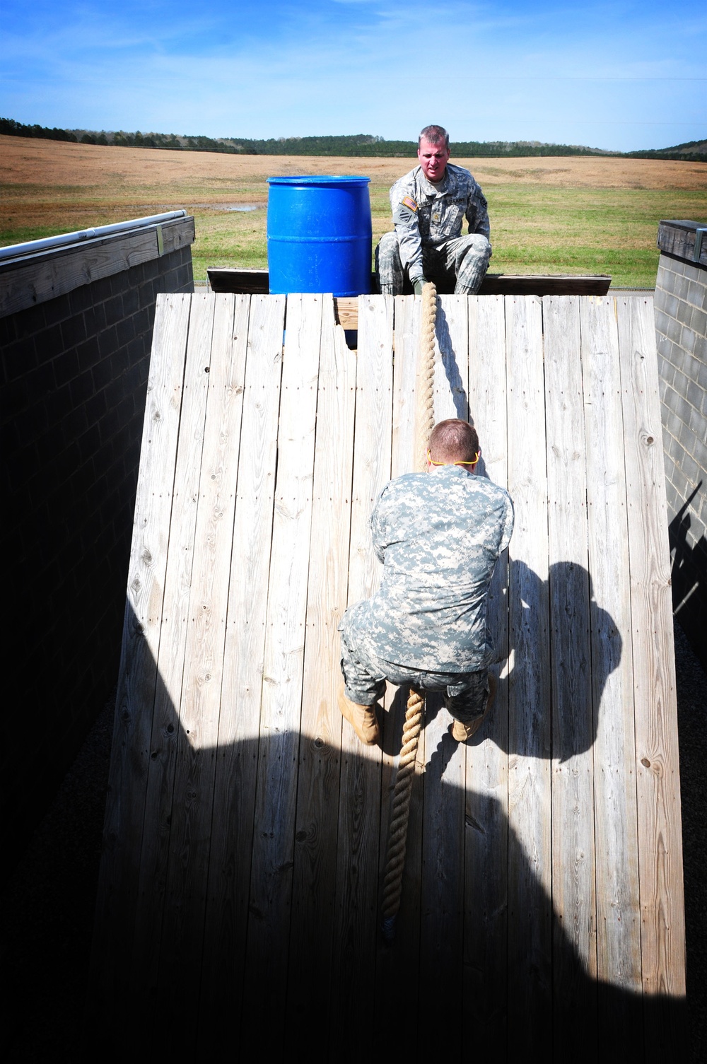 Explosive ordnance disposal unit takes on tough challenges; develops teamwork