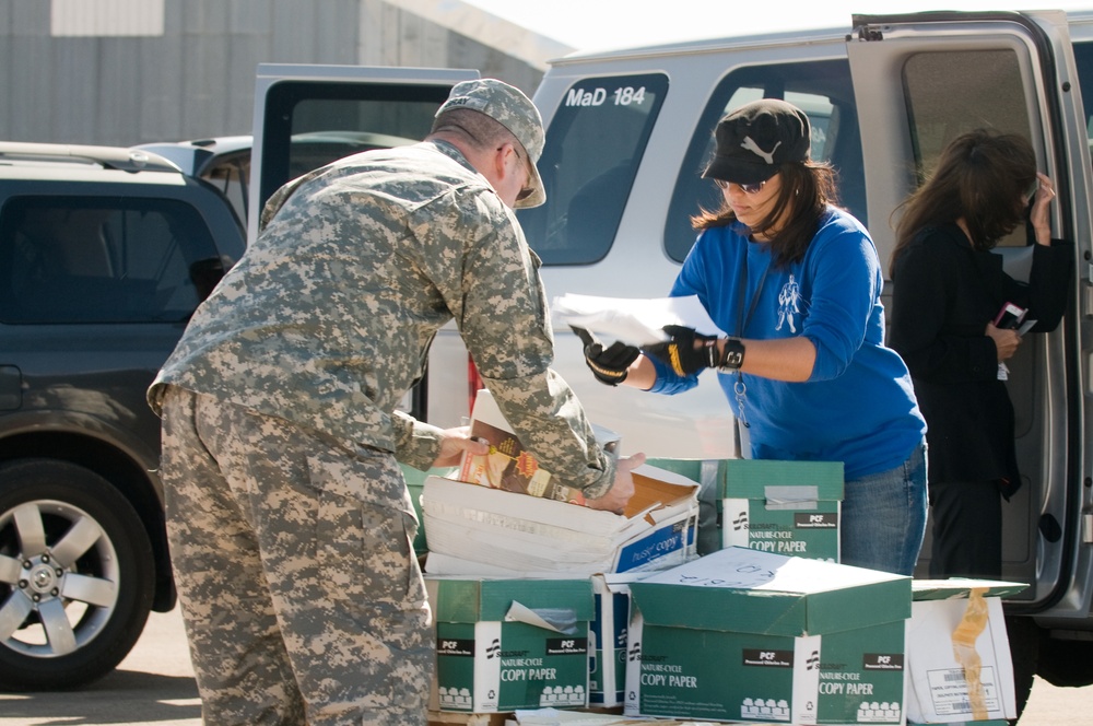 Free shredding on Fort Bliss