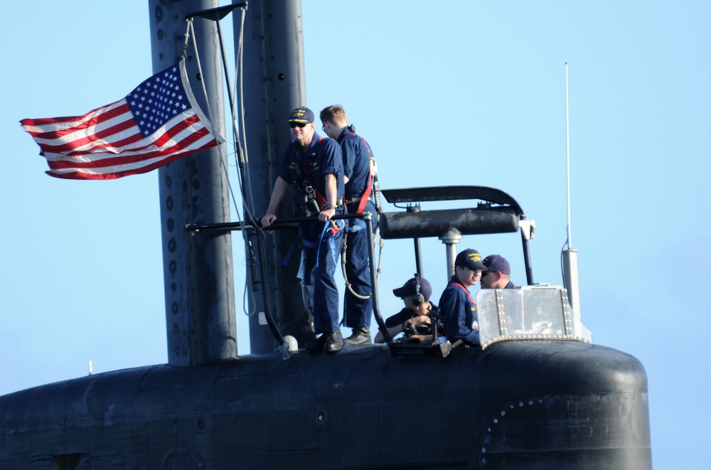 USS Chicago in Guam