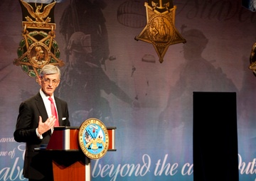 Army chaplain inducted into Pentagon’s Hall of Heroes