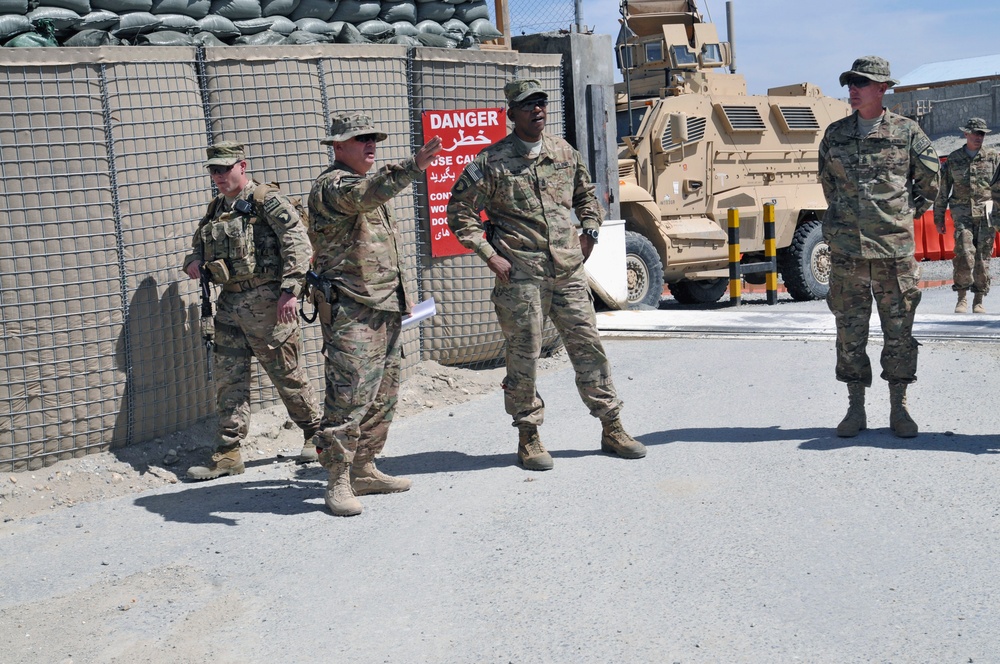 CJTF-101 senior enlisted adviser visits FOB Gamberi