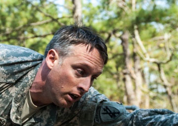 Civil affairs soldiers distinguish themselves at Beach Warrior 2013