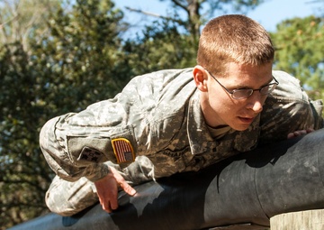 Civil affairs soldiers distinguish themselves at Beach Warrior 2013