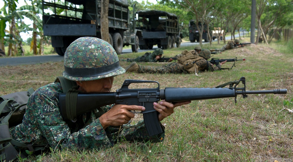 Balikatan 2013 Convoy Training Exercise
