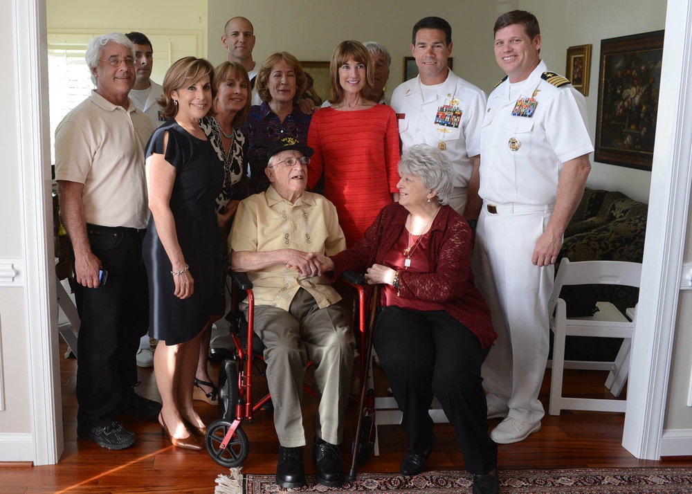 US Navy SEALs honor WWII, D-Day teammate