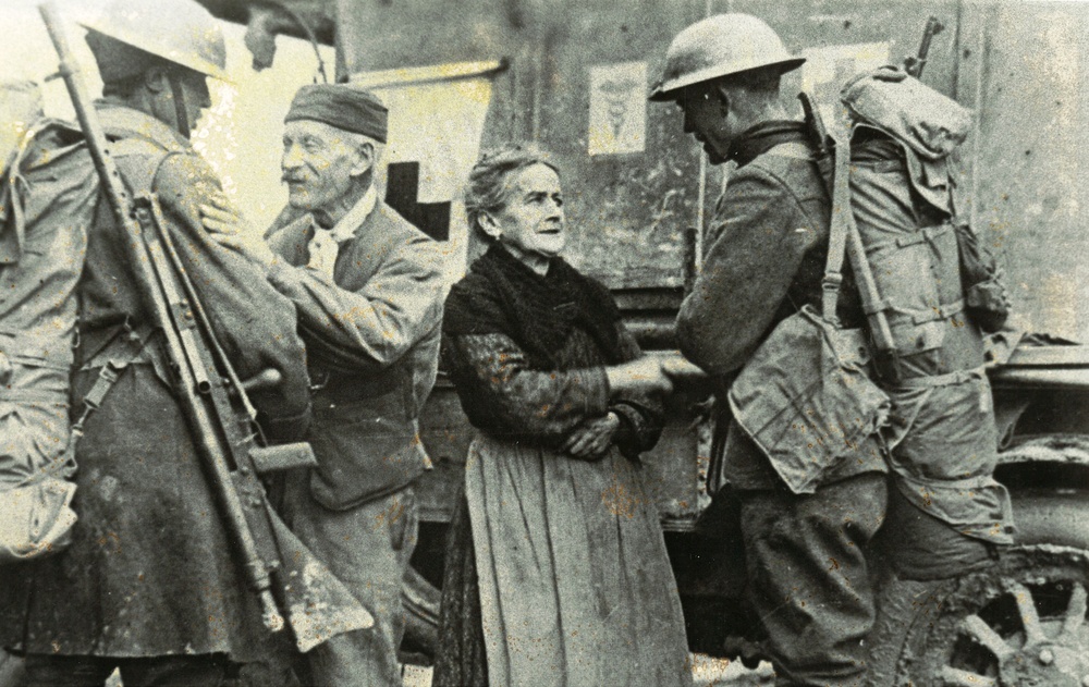 308th Infantry Division soldiers liberating a French town in 1918