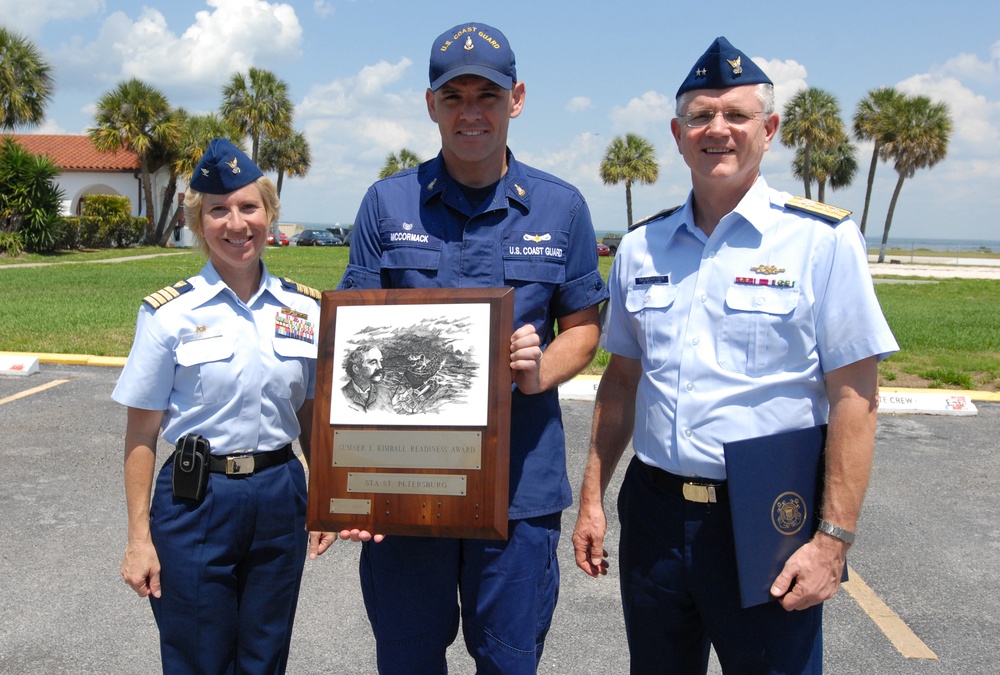 Coast Guard crewmembers receive Sumner I. Kimball Readiness Award in St. Petersburg, Fla.