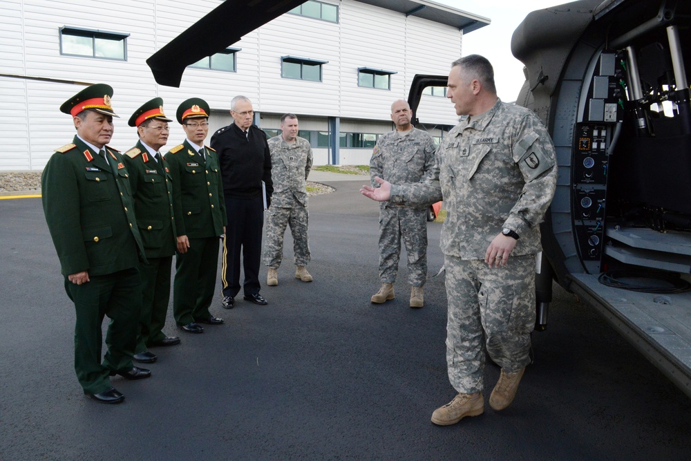 Vietnam People's Army delegation tours search and rescue aircraft