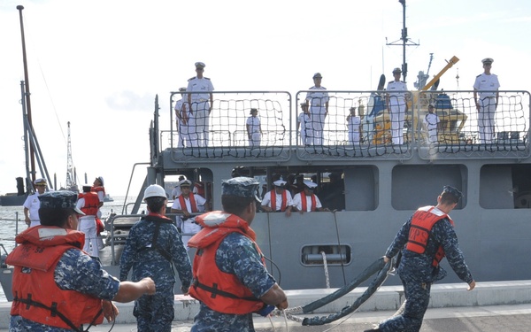 BAP Villavisencio arrives in Mayport