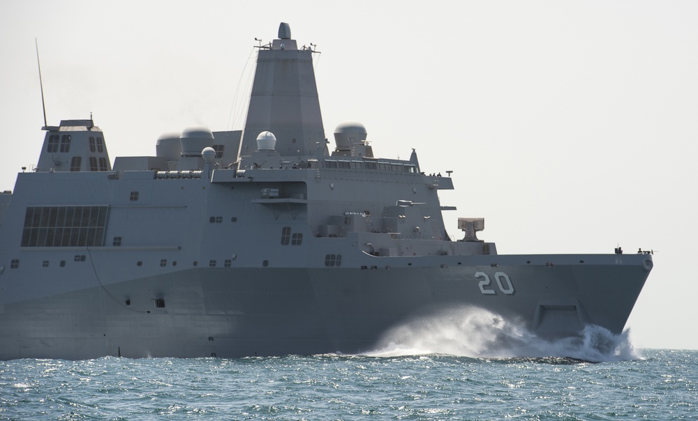 USS Green Bay (LPD 20) Departs Jebel Ali