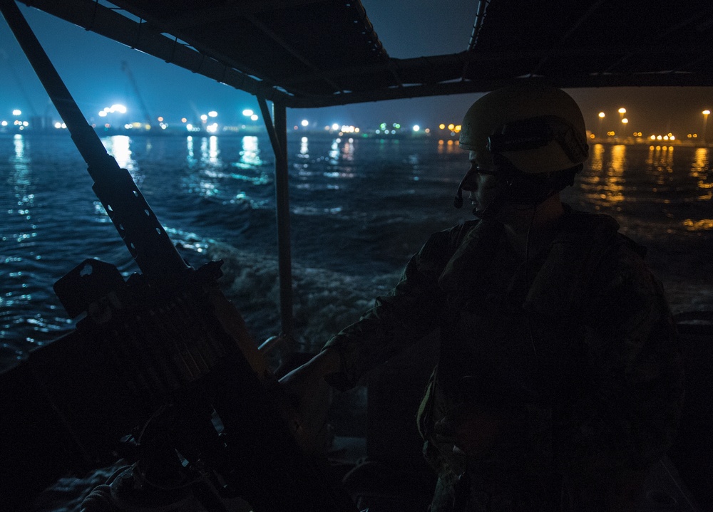 USS Peleliu arrival in Jebel Ali, UAE