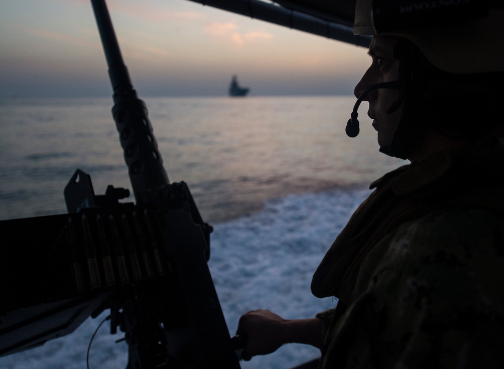 USS Peleliu (LHA 5) arrival in Jebel Ali, UAE