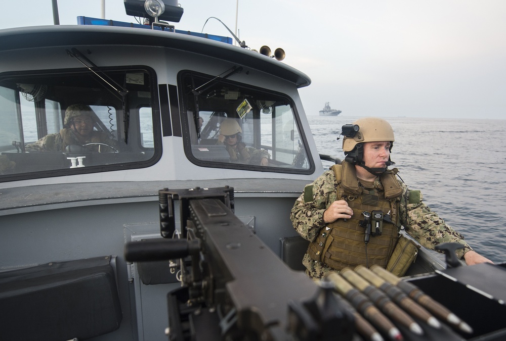 USS Peleliu (LHA 5) arrival in Jebel Ali, UAE