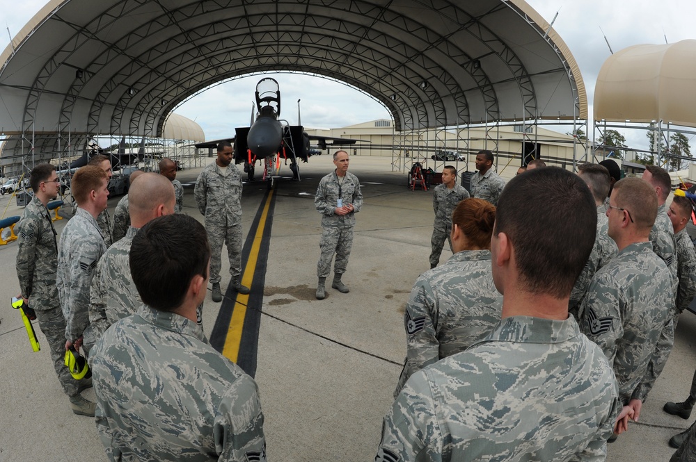 4th AMXS holds load crew competition