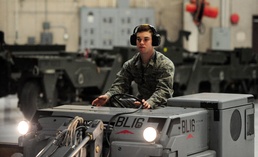 Load competition showcases airmen’s perfectionism