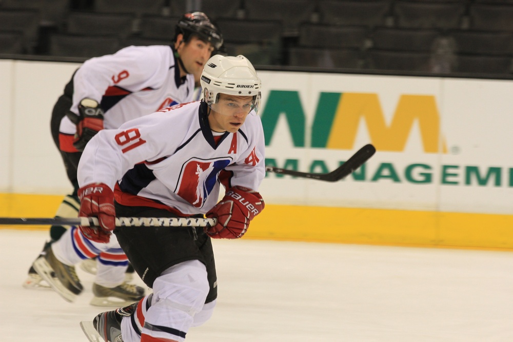 Patriots Hockey claims victory at STAPLES Center