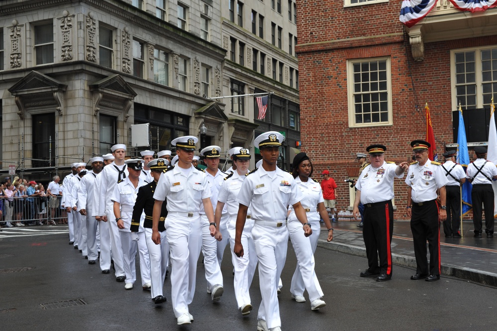 Boston Navy Week, 4th of July