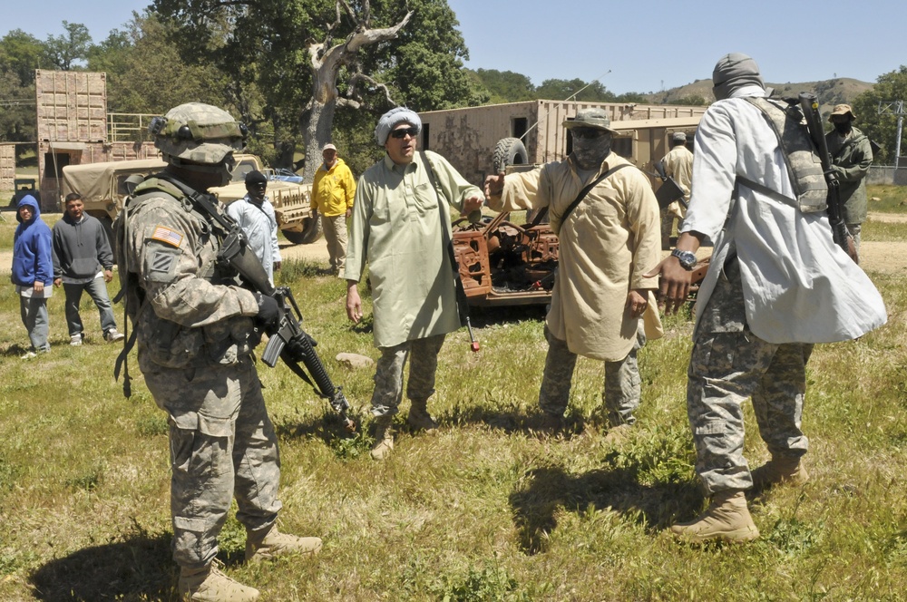 Engineers train to aid disaster relief victims