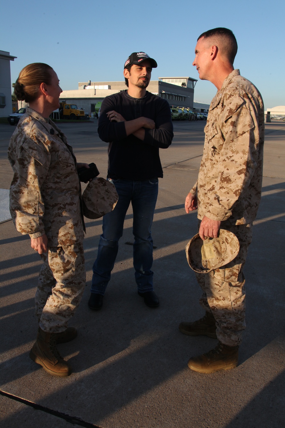 Brad Paisley preforms at MCAS Miramar