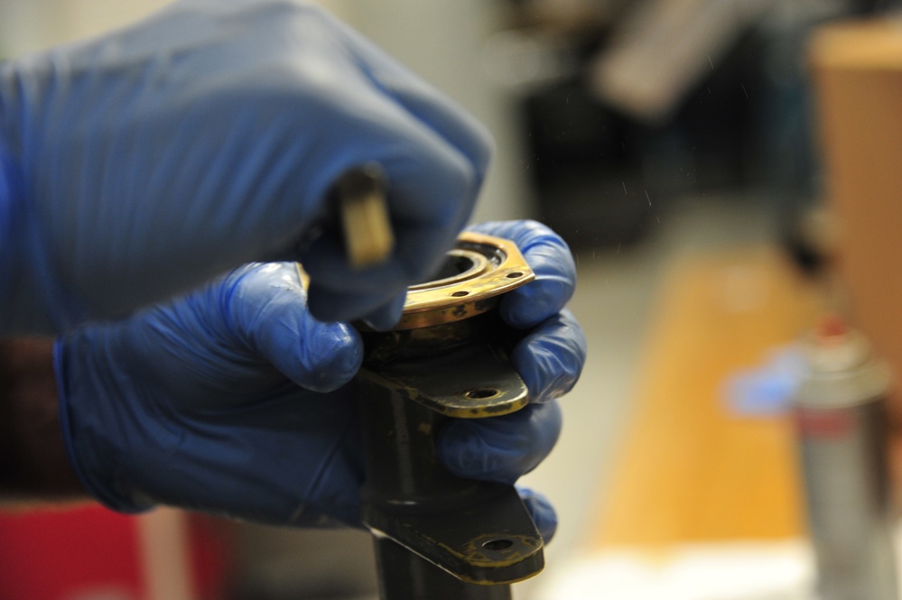 Aircraft anti-corrosion maintenance