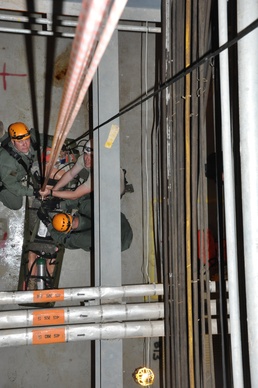 15th CST trains with Army Mountain Warfare School instructors in South Carolina