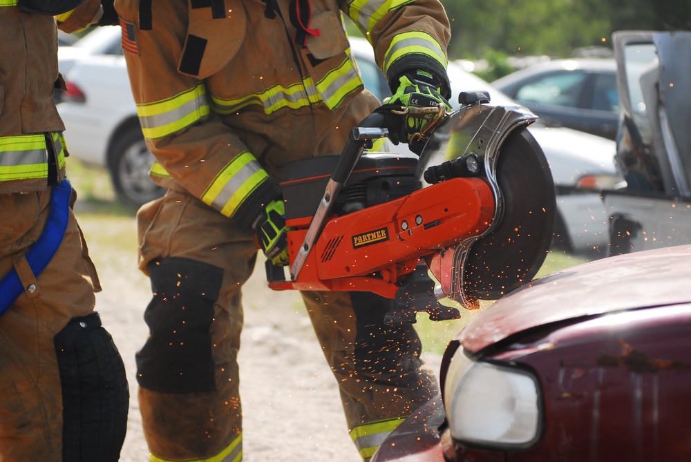 Truck Company Operations: Using the Rotary Saw, Part 1 - Fire Engineering:  Firefighter Training and Fire Service News, Rescue