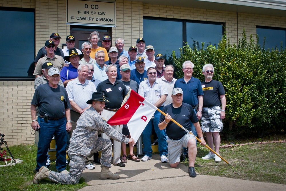 Delta Company, 5th Cavalry Regiment Vietnam veterans reunite on Fort Hood