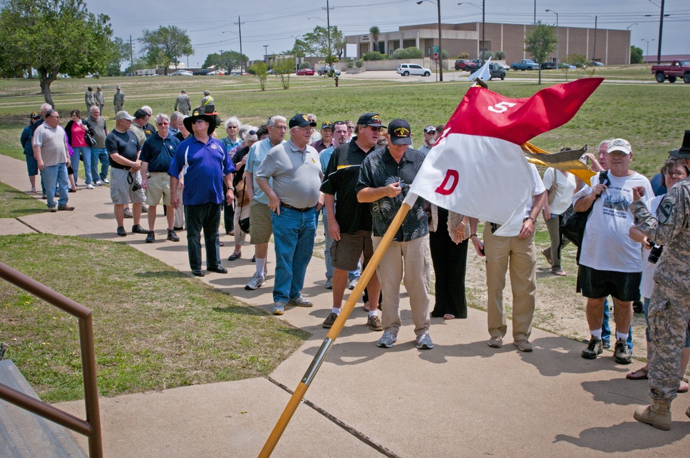 D Company, 5th Cavalry Regiment Vietnam veterans reunite on Fort Hood