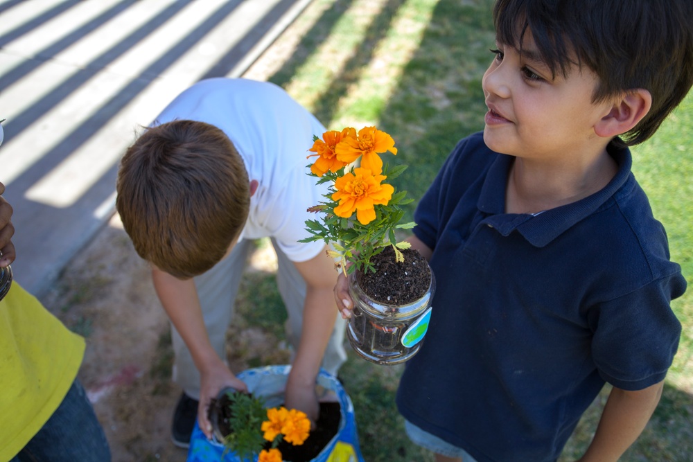 Yuma Kids Show Earth Day Appreciation