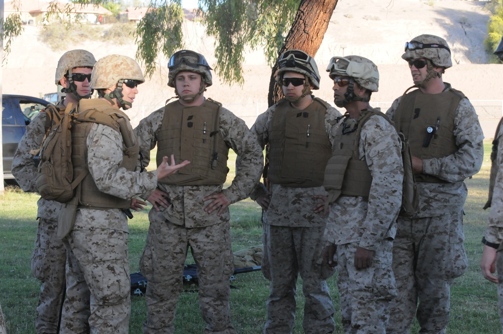 Marines practice Crisis Response mission, render Humanitarian aid