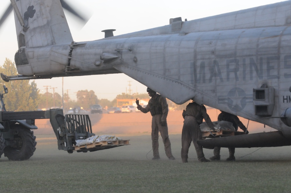 Marines practice Crisis Response mission, render Humanitarian aid