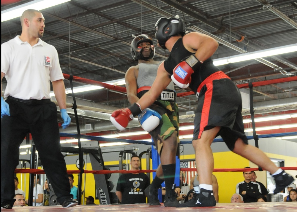 Amateur boxer and Army soldier battles in the ring