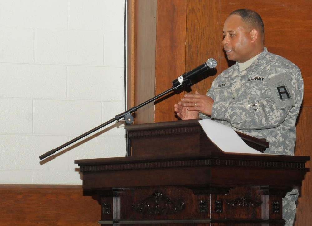 Division West hosts Fort Hood's Army Reserve 105th birthday