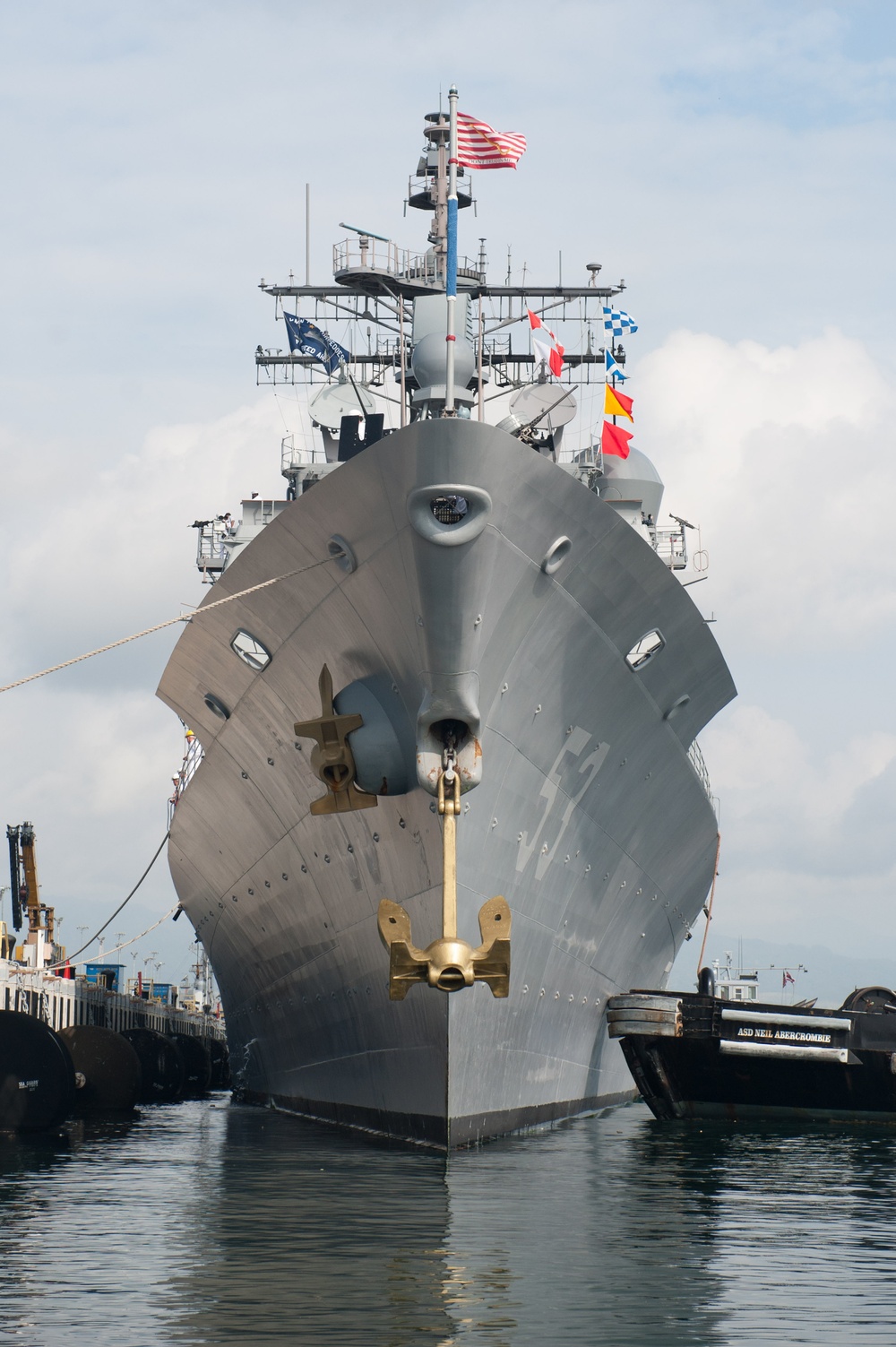 USS Mobile Bay visits Pearl Harbor