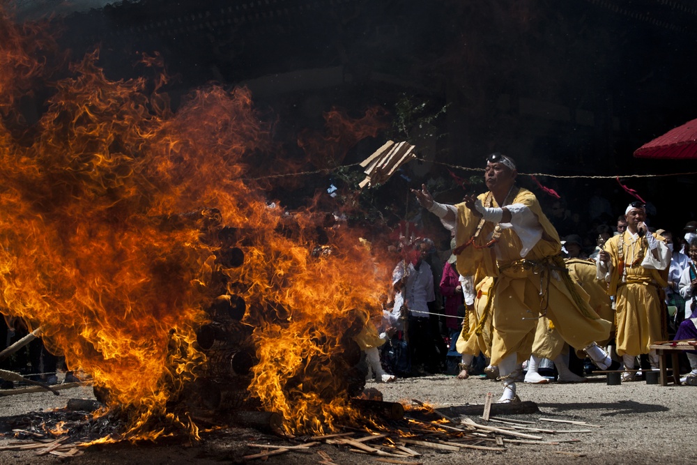 Miyajima Fire Walking ceremony brings good fortune to worshipers