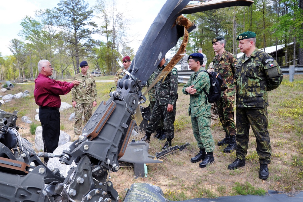 DVIDS - Images - Combat readiness training [Image 2 of 4]