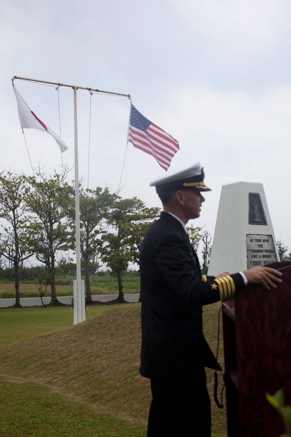 Ernie Pyle memorial ceremony