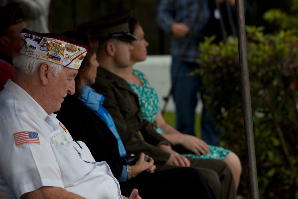 DVIDS - Images - Ernie Pyle memorial ceremony [Image 5 of 16]