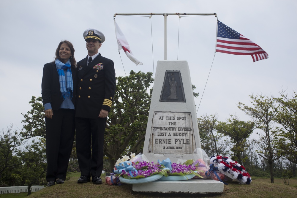 Ernie Pyle memorial ceremony