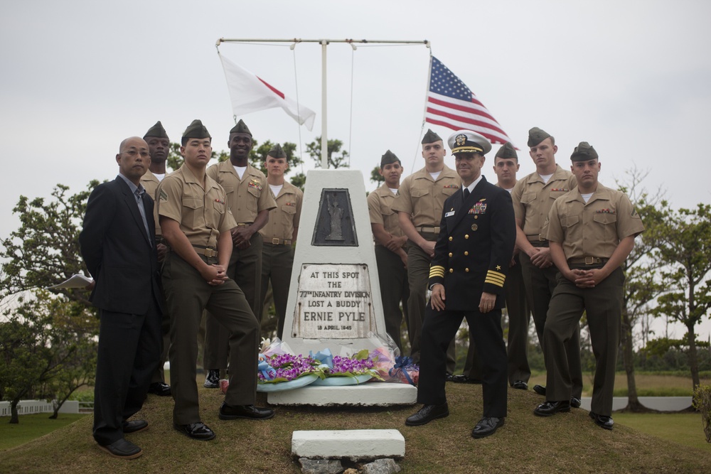 Ernie Pyle memorial ceremony