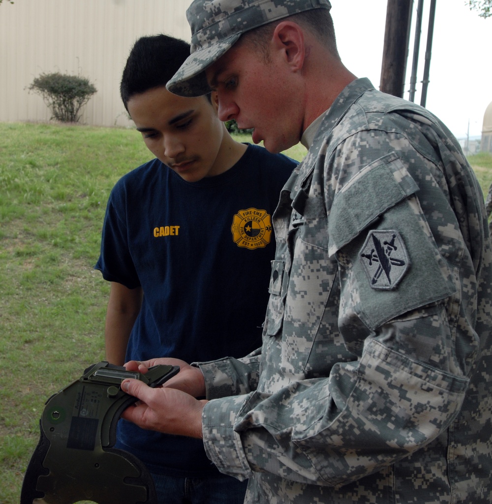 CA medics help train KISD students vehicle extraction techniques