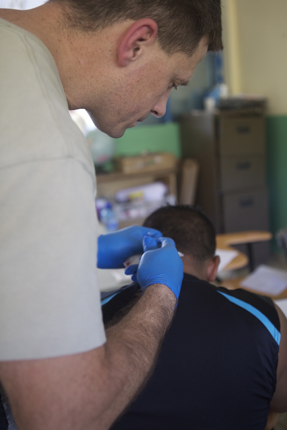 Beyond the Horizon-Panama 2013 provides medical assistance