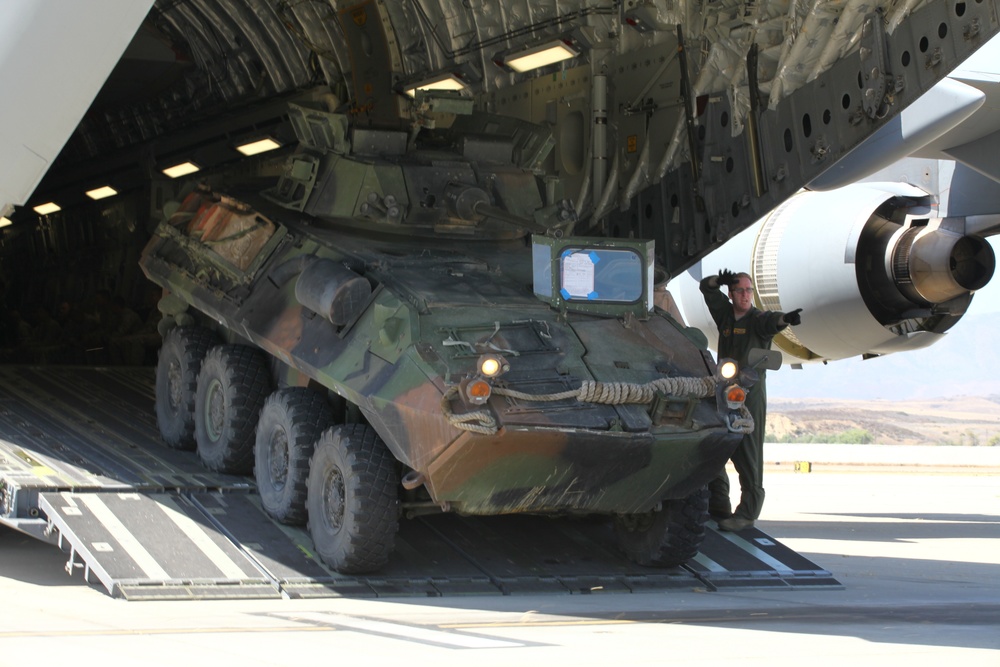 Light armored reconnaissance Marines test rapid deployment capabilities