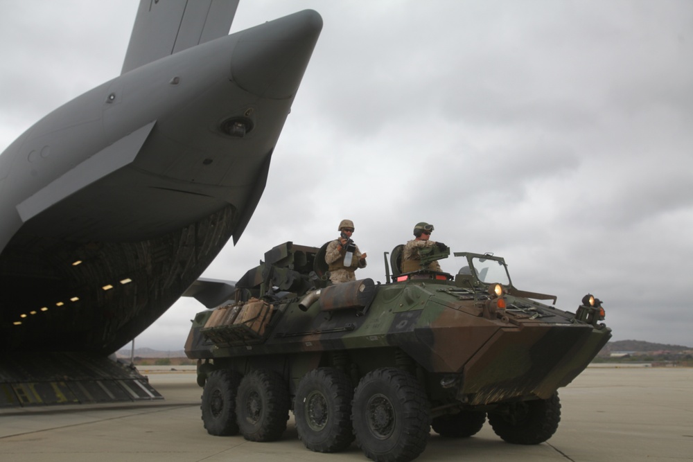 Light armored reconnaissance Marines test rapid deployment capabilities