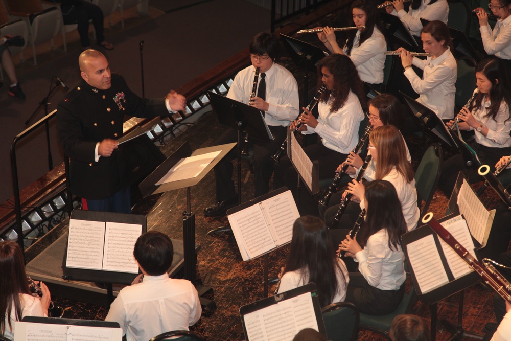 Marines mentor music students