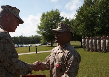 Medical officer awarded Bronze Star for lifesaving actions