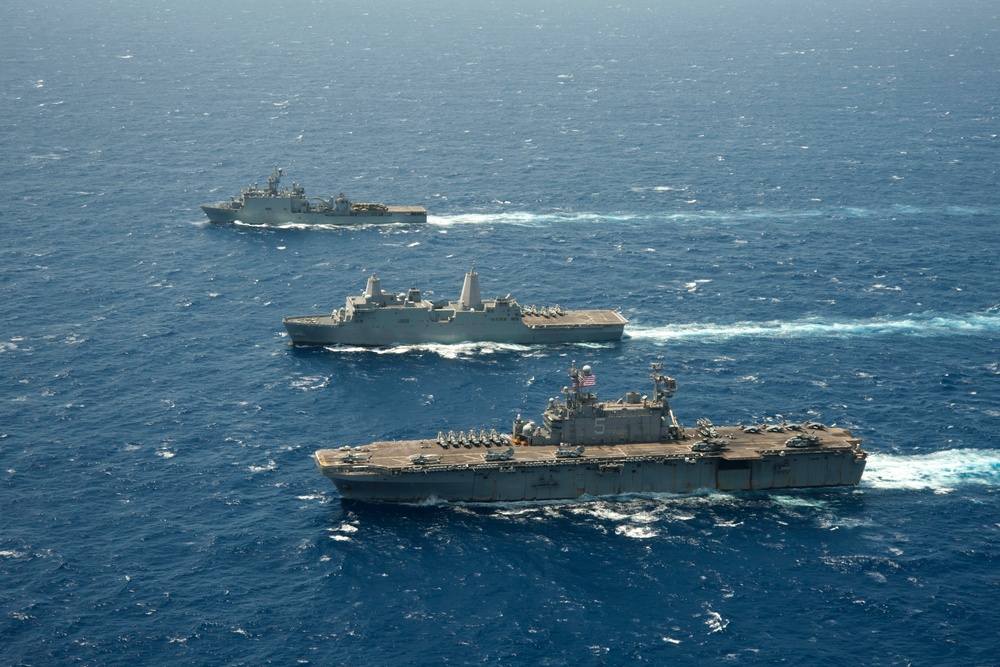 DVIDS - Images - Peleliu Amphibious Ready Group formation [Image 6 of 10]